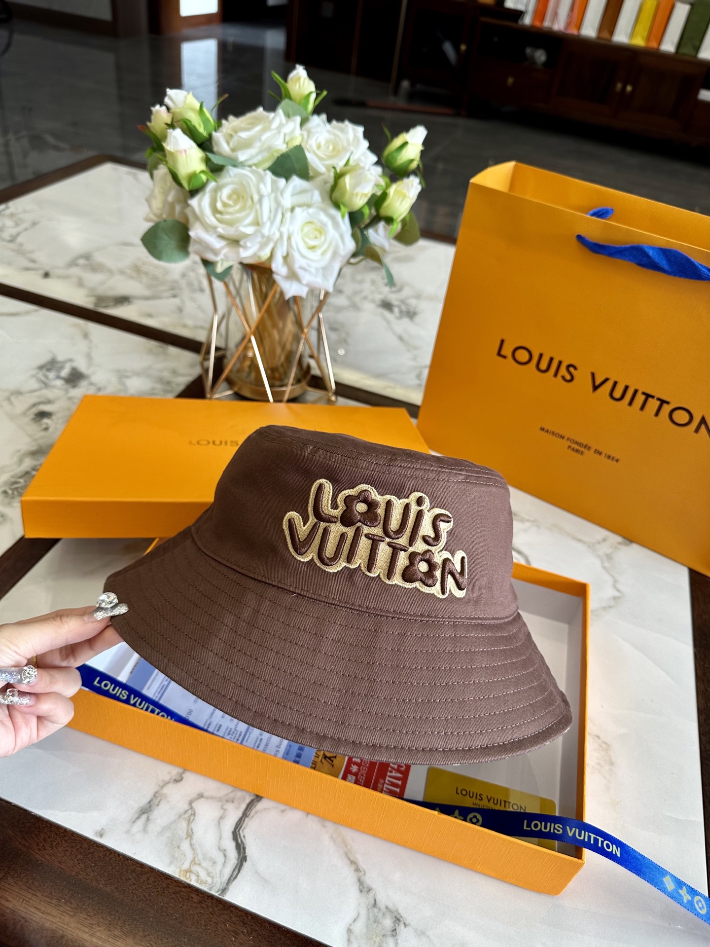 LV hat model 41